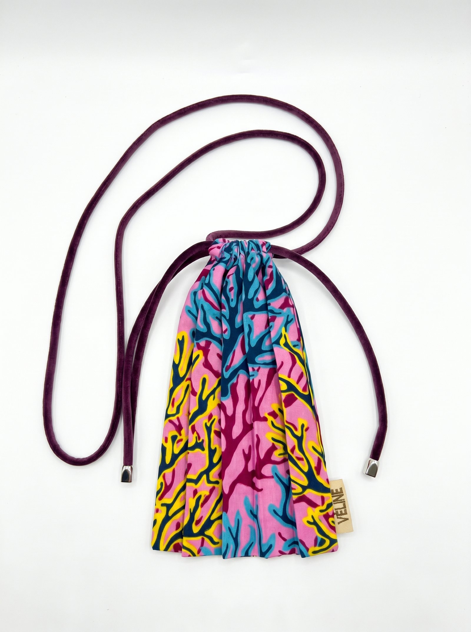 https://veline.ae/storage/photos/1/Summer Bags - E-commerce/Coral_Whisper_Cross.JPG